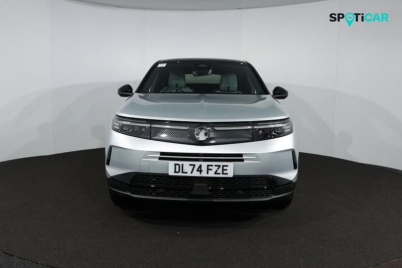 Used Vauxhall Grandland X GSe 136 HP (100 kW) 2024 Grey SUV