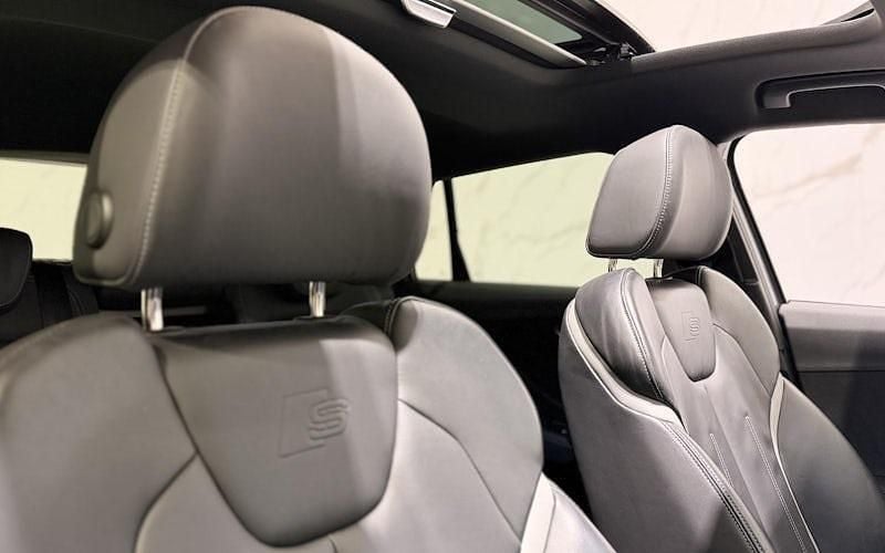 Used Audi SQ2 300 HP (220 kW) 2026 SUV