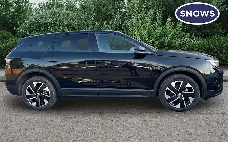 Used Vauxhall Grandland X Ultimate 136 HP (100 kW) 2025 Black SUV