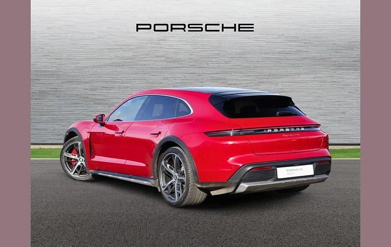Used Porsche Taycan Cross Turismo 414 kW (563 HP) 2022 Red Estate