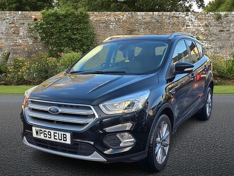 Used Ford Kuga Titanium 150 HP (110 kW) 2019 Black SUV