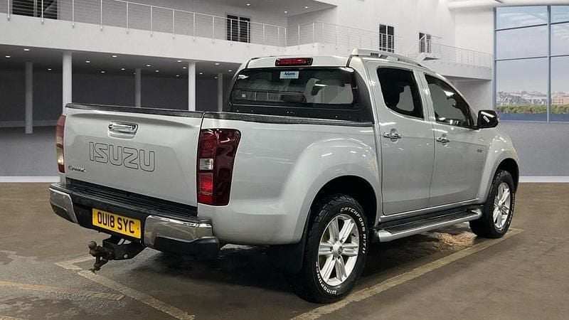 Used Isuzu D-Max 2018 Silver Pickup