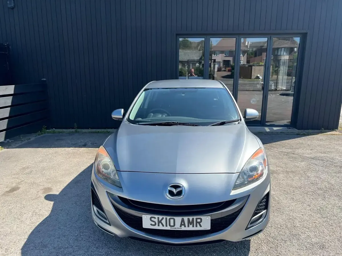 Used Mazda 3 105 HP (77 kW) 2010 Silver Hatchback