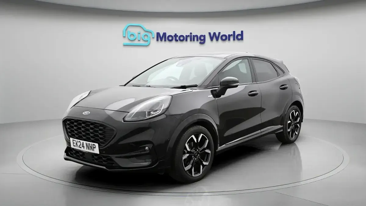 Usado Ford Puma ST-Line X 125 HP (91 kW) 2023 Preto SUV