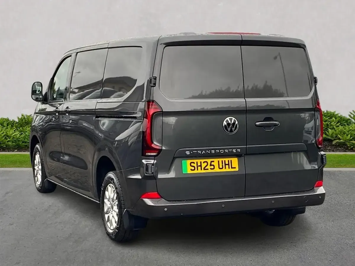 Used VW T7 Pro 100 kW (136 HP) 2025 Grey Van