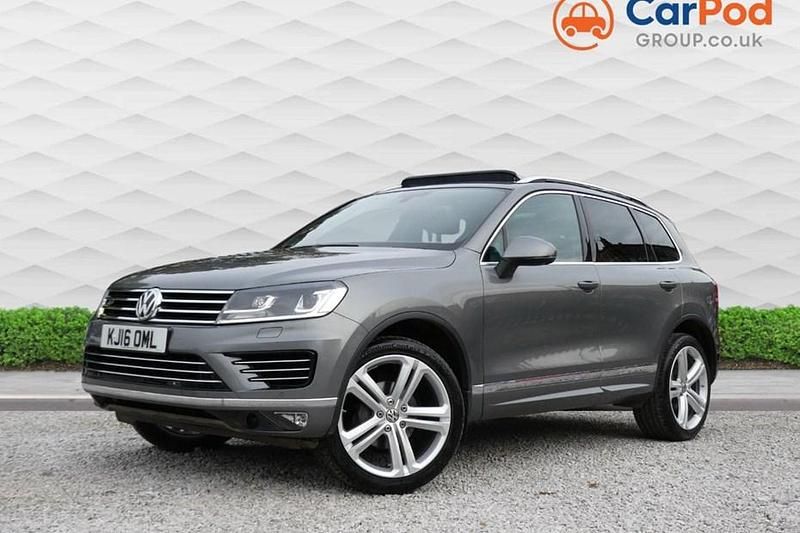 Used 2016 VW Touareg R-line SUV | £14,490 (Fair price) - Image 1/1