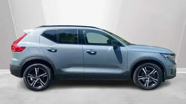 Used Volvo XC40 Plus 161 HP (118 kW) 2023 SUV
