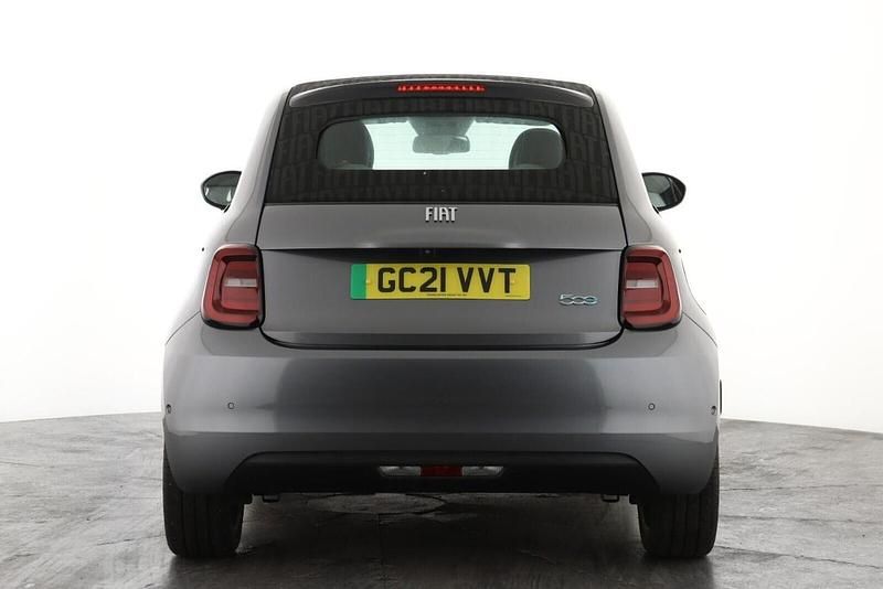 Grey Used 2021 Fiat 500e La Prima | £15,299 (Fair price) - Image 1/3