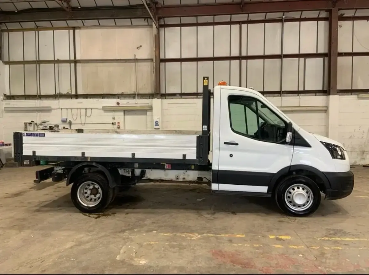 Used Ford Transit 130 HP (95 kW) 2023 White Cabriolet