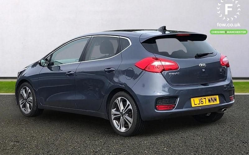 Used Kia Ceed 136 HP (100 kW) 2016 Blue Hatchback