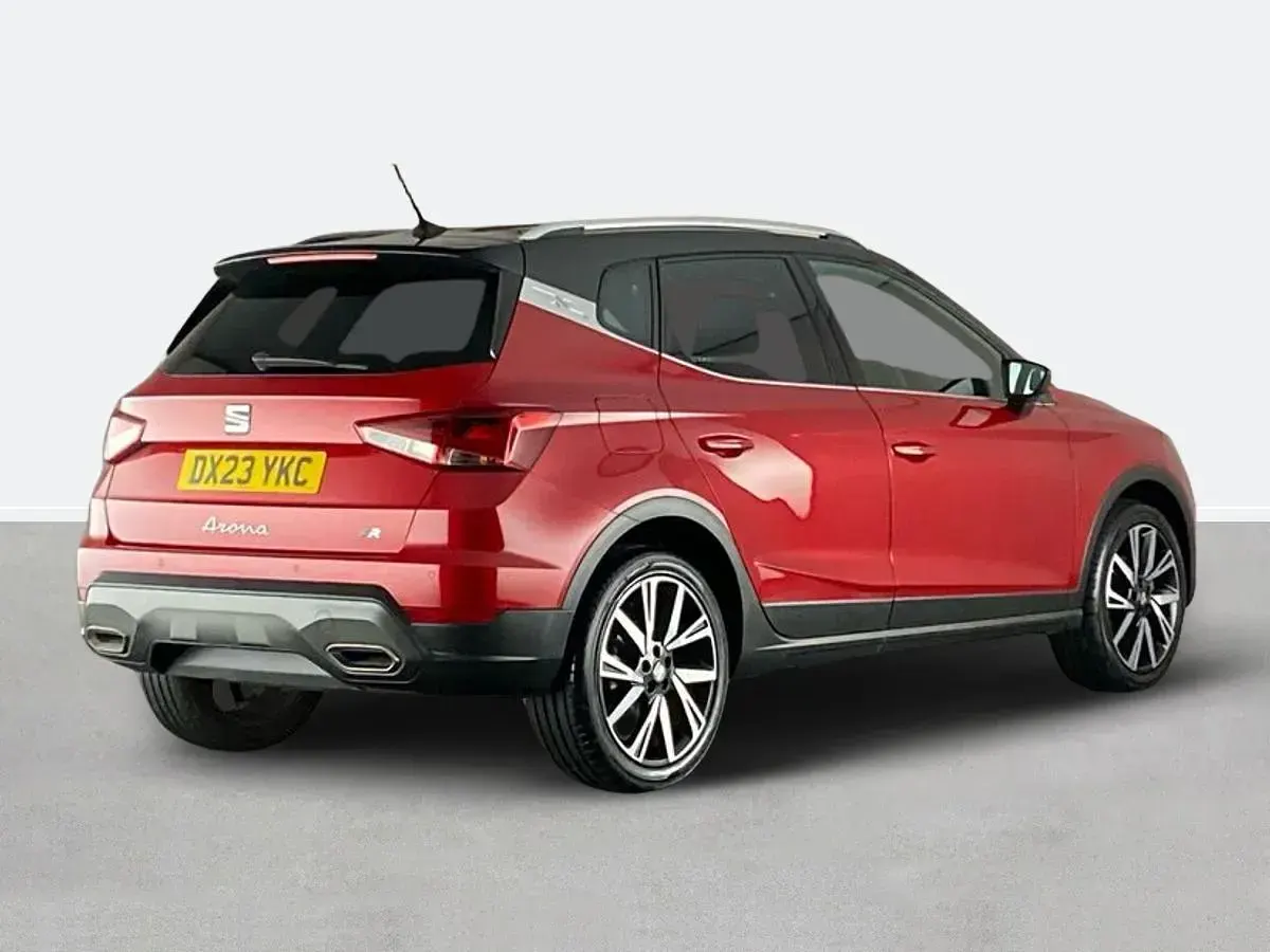 Used Seat Arona FR 110 HP (80 kW) 2023 Red SUV