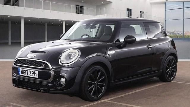 Used Mini Cooper SD Hatch 170 HP (125 kW) 2017 Black Hatchback