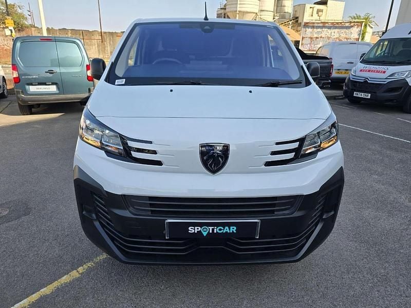 White Used 2024 Peugeot Expert Van | £17,495 (Fair price) - Image 1/4