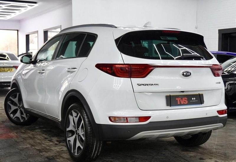 Used Kia Sportage GT-Line 114 HP (83 kW) 2018 White SUV