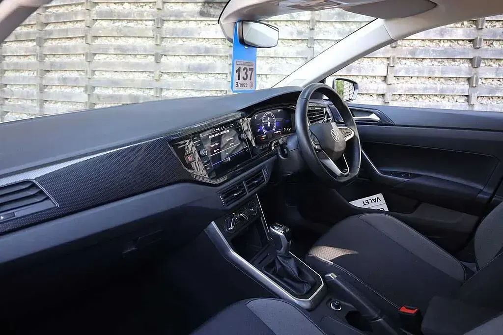 Used VW Polo 95 HP (69 kW) 2025 Hatchback