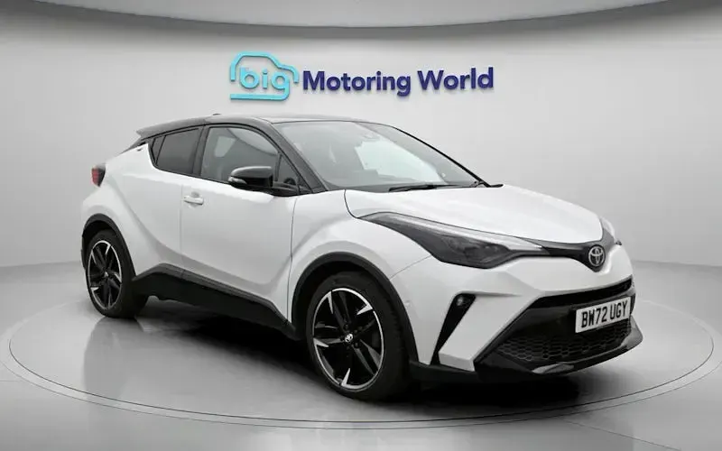 Used Toyota C-HR Sport 122 HP (89 kW) 2023 White SUV