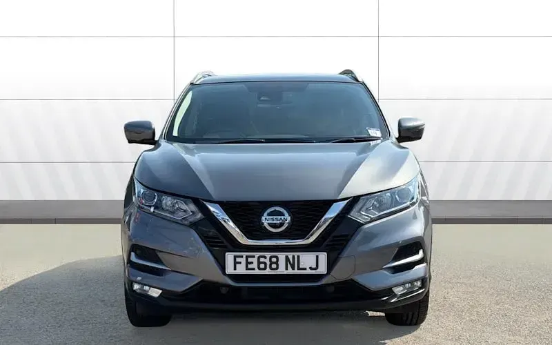Used Nissan Qashqai N-Connecta 163 HP (119 kW) 2018 Grey SUV