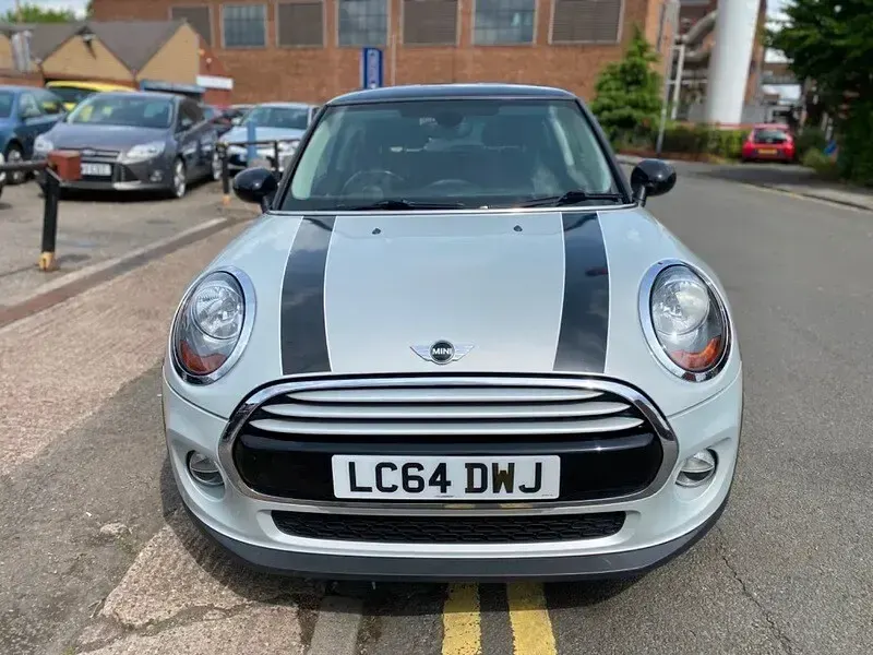 Used Mini Cooper Hatch 136 HP (100 kW) 2014 Silver Hatchback