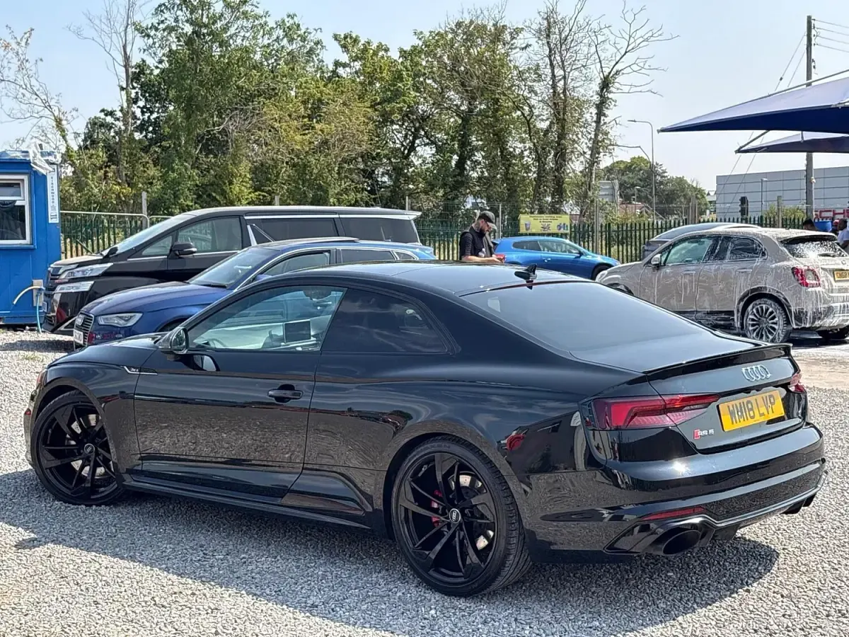 Used Audi RS5 Comfort 450 HP (330 kW) 2018 Black Coupe
