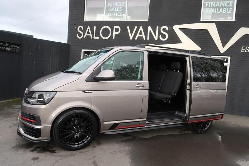 Used VW Transporter Trendline 102 HP (75 kW) 2018 Beige Van