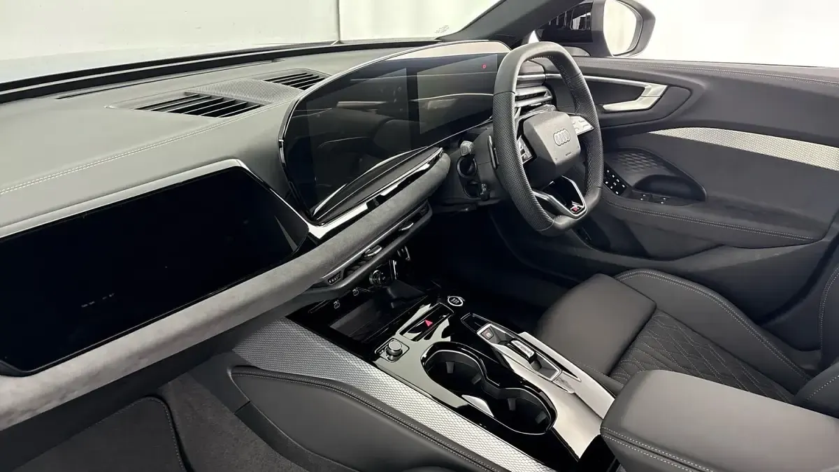 New Audi A5 Advanced 204 HP (150 kW) 2025 Blue Estate