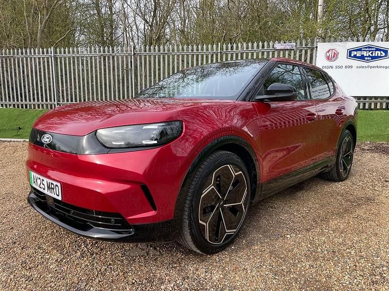 Used Ford Capri Extended Range 210 kW (286 HP) 2025 Red SUV