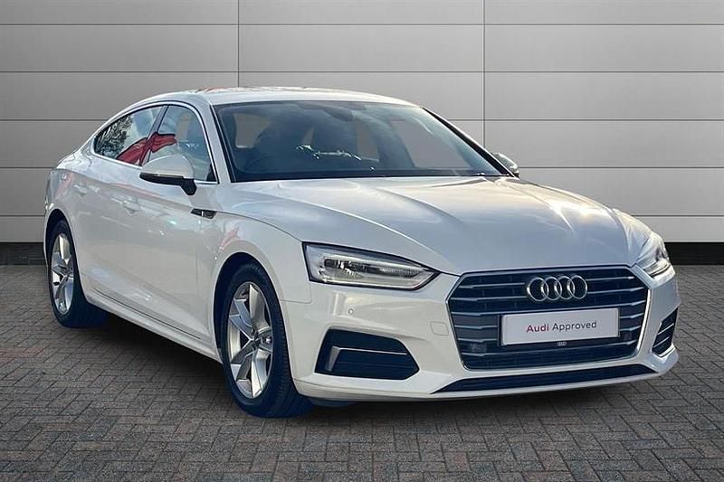 Ibis white Used 2018 Audi A5 Sport Hatchback | £14,295 (Fair price) - Image 1/4