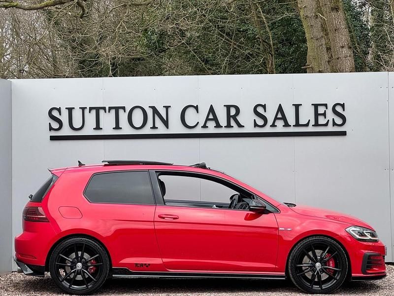 Used VW Golf VII GTI 290 HP (213 kW) 2019 Red Hatchback