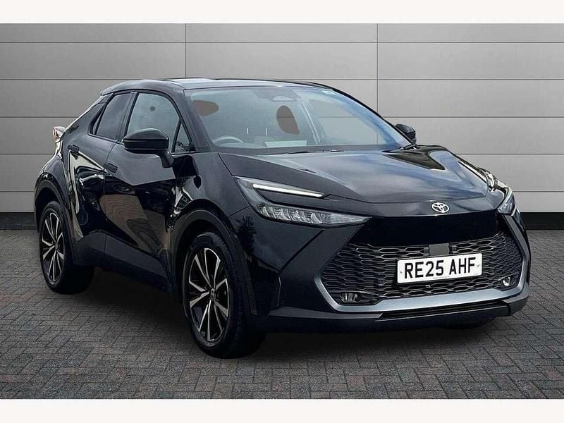 Eclipse black Used 2025 Toyota C-HR+ Design SUV | £28,495 - Image 1/3
