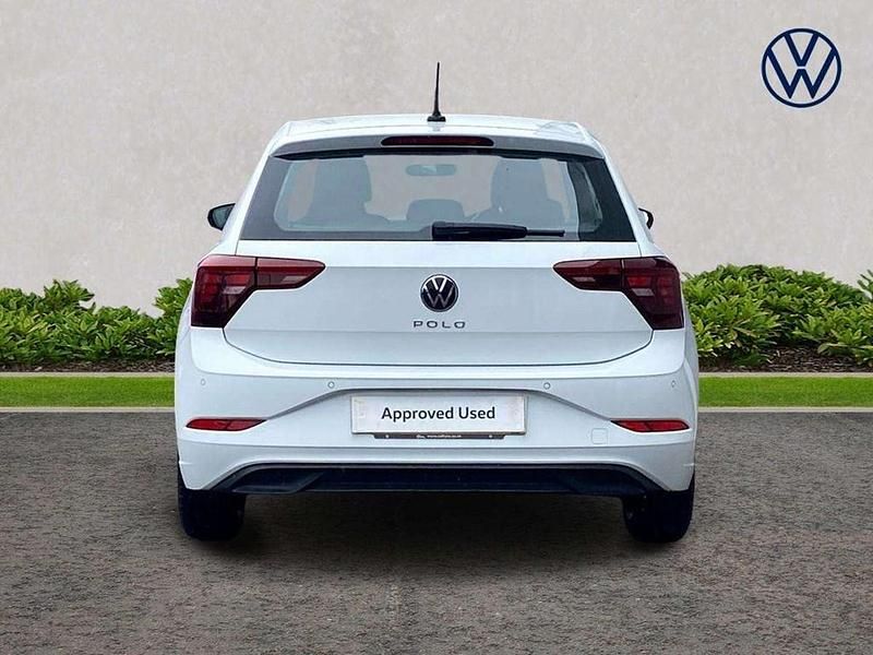 Usado VW Polo Life 95 HP (69 kW) 2023 Branco Citadino