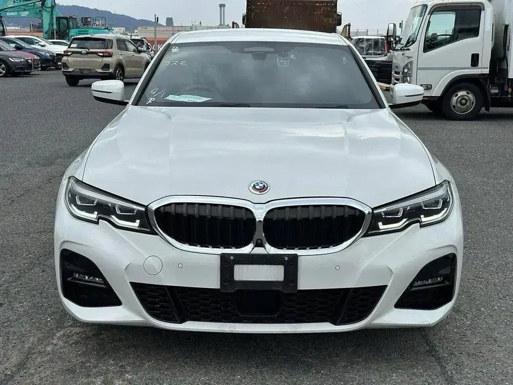 Used BMW 320 M Sport 190 HP (139 kW) 2020 White Sedan