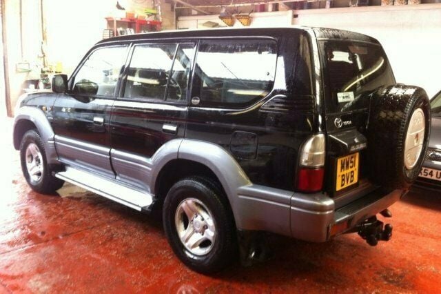 Used Toyota Land Cruiser 2001 SUV