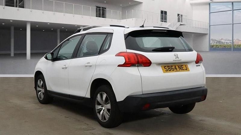 Used Peugeot 2008 Active 82 HP (60 kW) 2015 White SUV