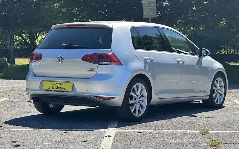 Used VW Golf VII GT 150 HP (110 kW) 2014 Silver Hatchback