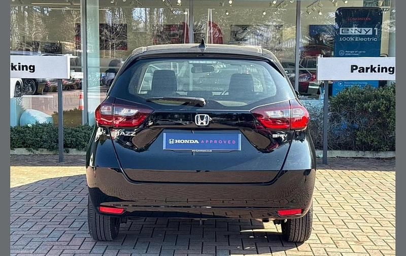 Used Honda Jazz Hybrid 109 HP (80 kW) 2023 Crystal black Hatchback