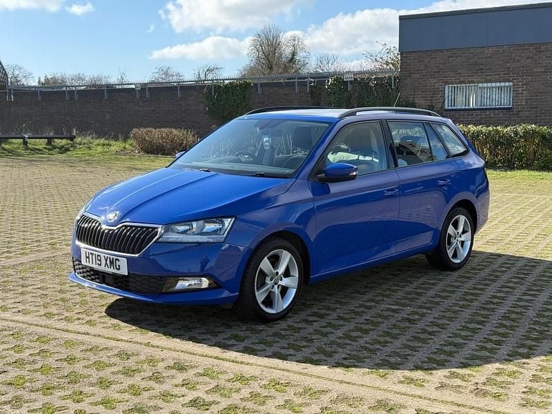 Blue Used 2019 Skoda Fabia SE L Estate | £9,495 (Fair price) - Image 1/4