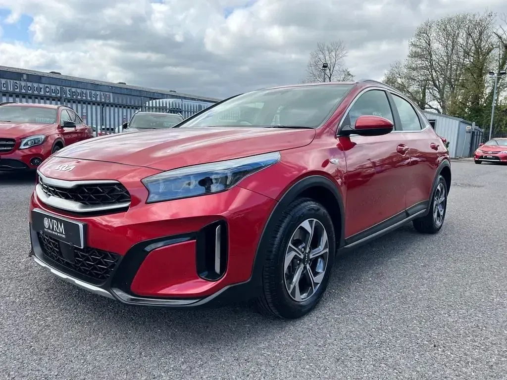 Second-hand Kia XCeed 158 CP (116 kW) 2023 Roșu SUV