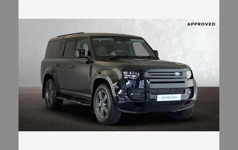 Black New 2025 Land Rover Defender HSE Dynamic SUV | £80,195 (Super price) - Image 1/4