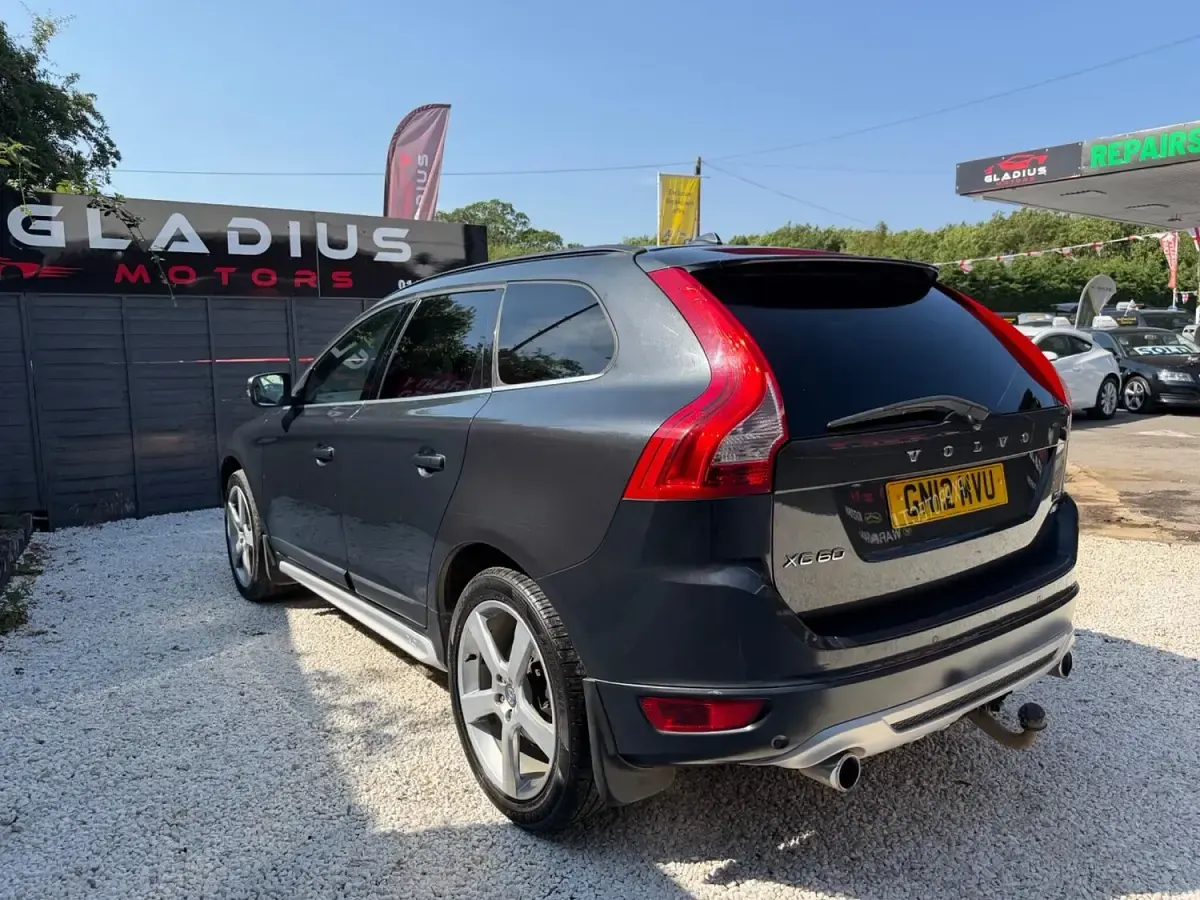 Used Volvo XC60 SE Lux 215 HP (158 kW) 2013 Grey SUV