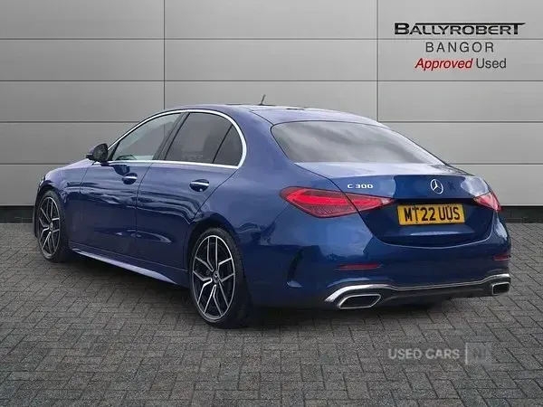 Second-hand Mercedes C300 AMG Line Premium Plus 2022 Albastru Berlinǎ