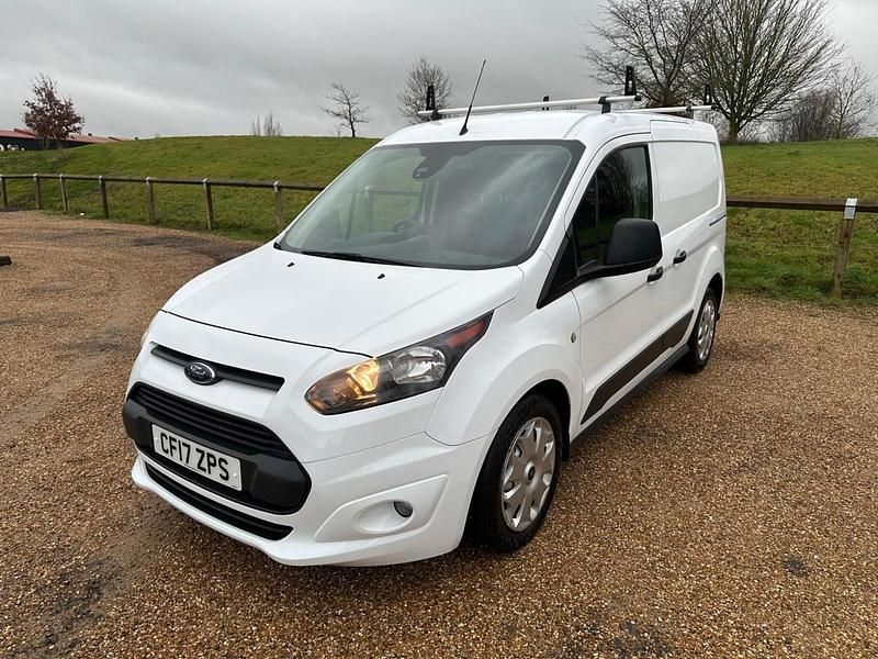 Used Ford Transit Connect Trend 100 HP (73 kW) 2017 White MPV