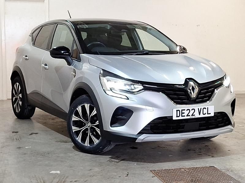 Second-hand Renault Captur LIMITED 91 CP (66 kW) 2022 Argintiu SUV
