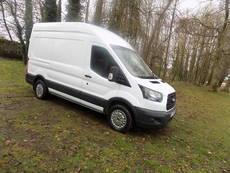 Used Ford Transit 130 HP (95 kW) 2018 White Van