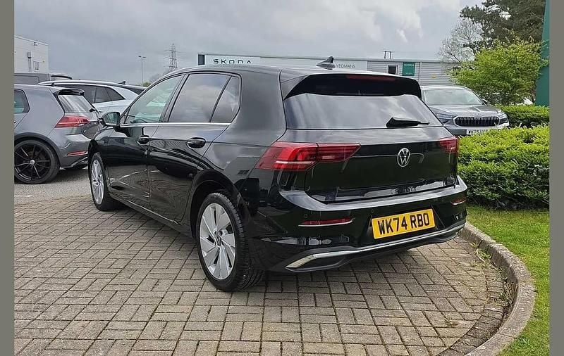 Used VW Golf VIII Style 147 HP (108 kW) 2024 Black Hatchback