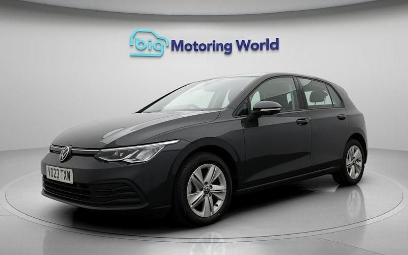Used VW Golf VIII Life 150 HP (110 kW) 2023 Grey Hatchback