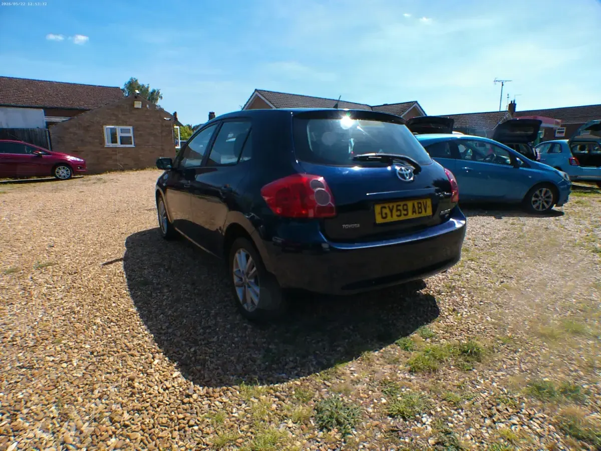 Used Toyota Auris 2009 Blue Hatchback