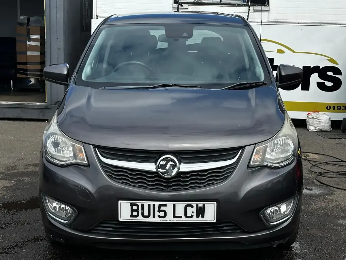 Used Vauxhall Viva 75 HP (55 kW) 2015 Grey Hatchback