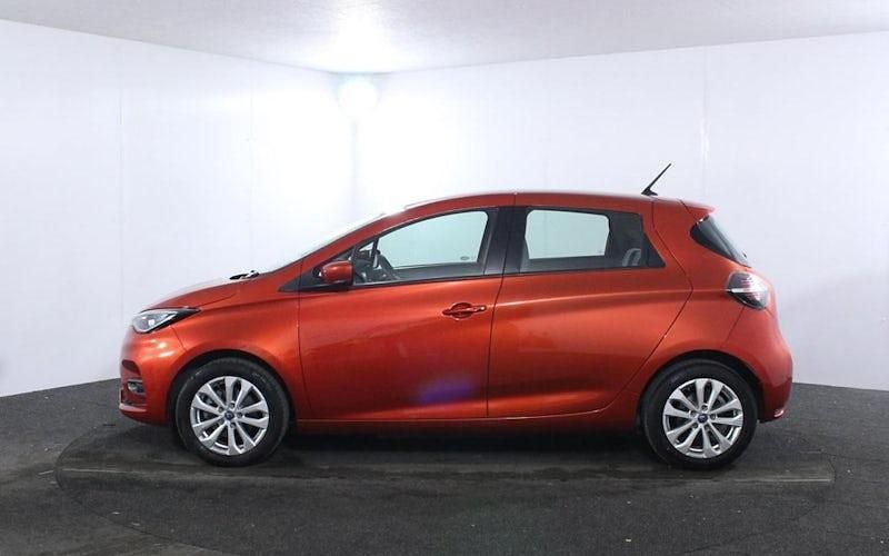 Usado Renault Zoe Iconic 80 kW (109 CV) 2021 Rojo Utilitario