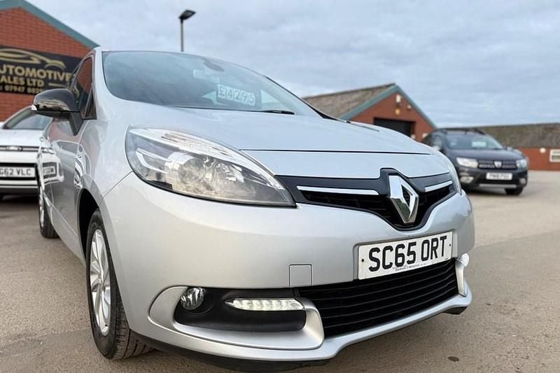 Silver Used 2015 Renault Scénic III LIMITED MPV | £4,295 (Good price) - Image 1/1