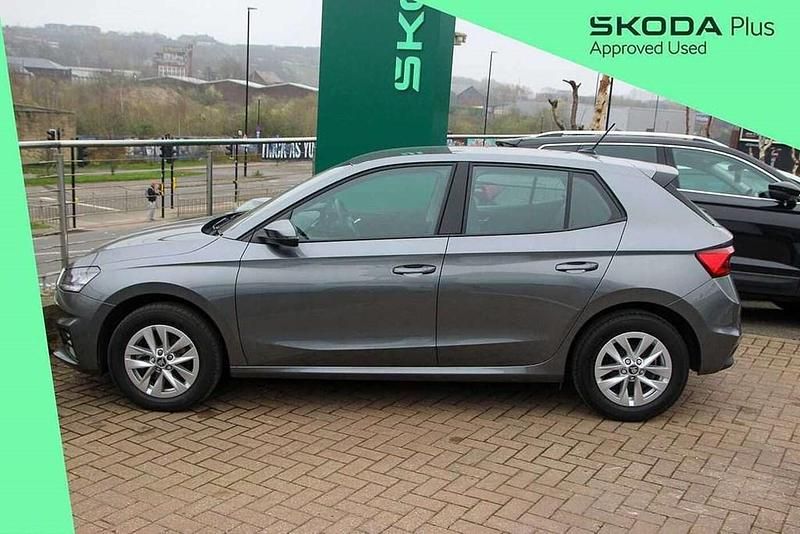 Used Skoda Fabia SE 113 HP (83 kW) 2025 Graphite grey metallic Hatchback